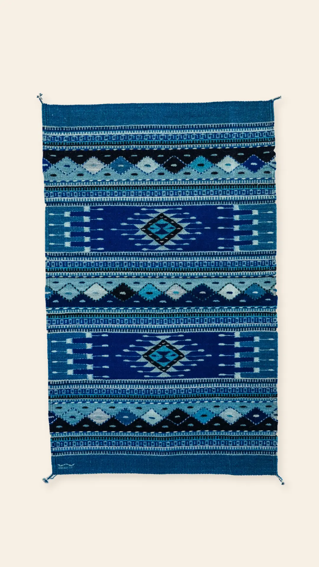 Diamante Zapoteco Tonos de Índigo by Wilmer Vásquez Luis