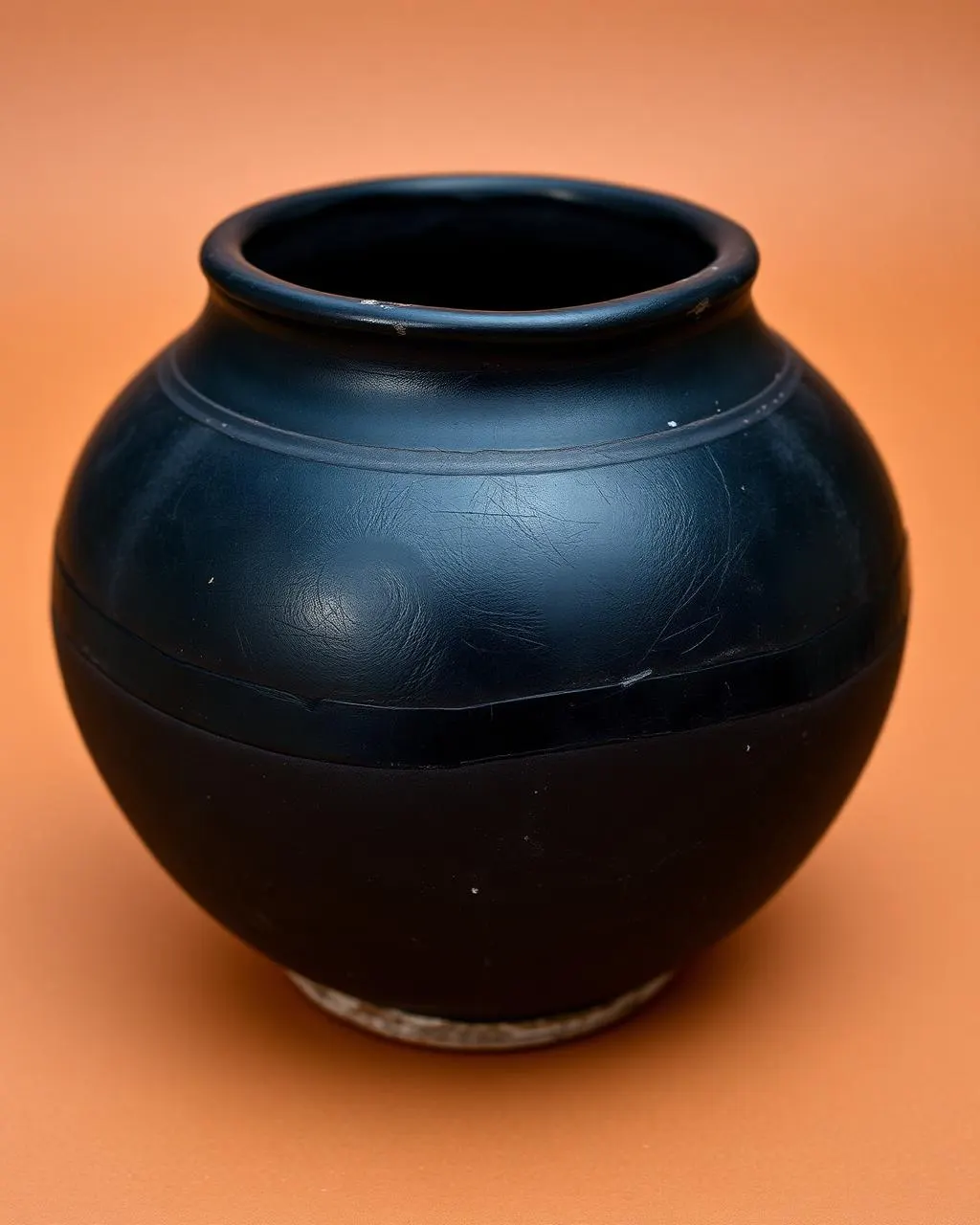 Black clay pottery by Familia López